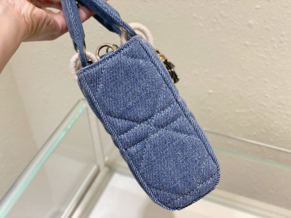 D*or lady d-joy bag