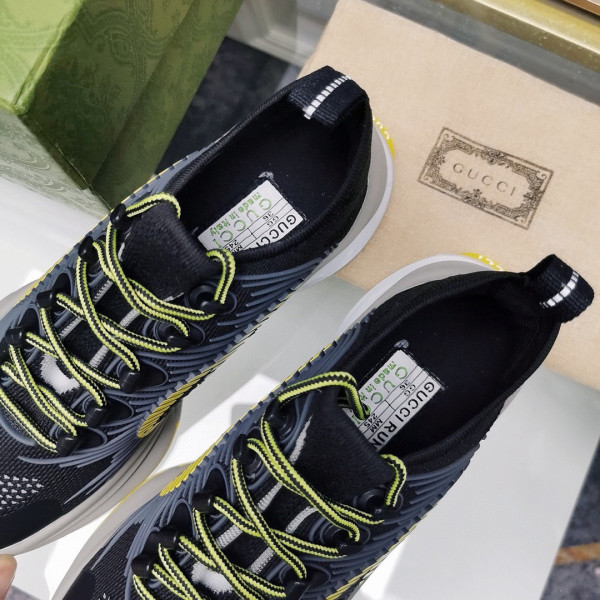 G*u*i run sneaker