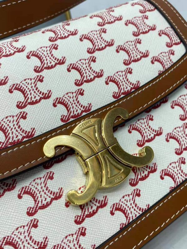 Ce**e medium triomphe bag