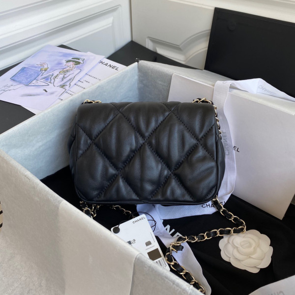CL FLAP BAG