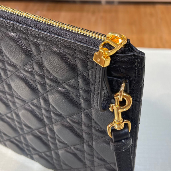 D*or mlarge D*or caro daily pouch