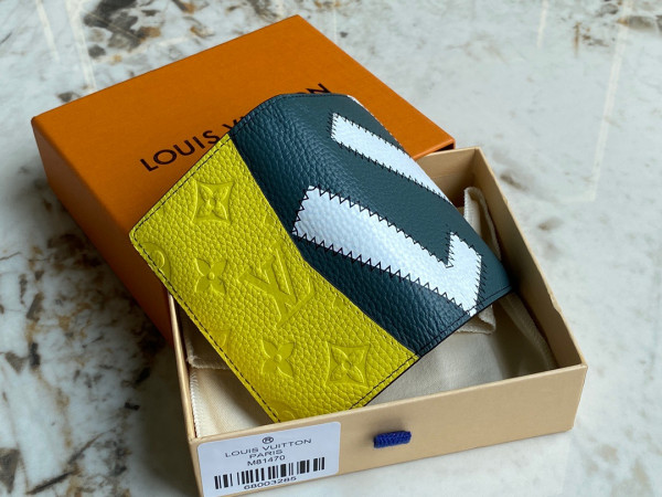 l**is V*t*n pocket organizer