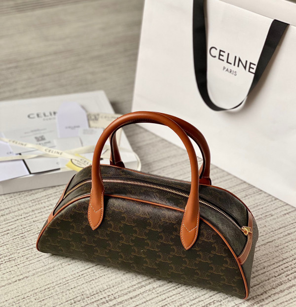 Ce**e boston in triomphe canvas and calfskin