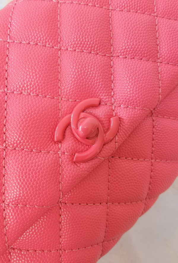 CL FLAP BAG WITH TOP HANDLE