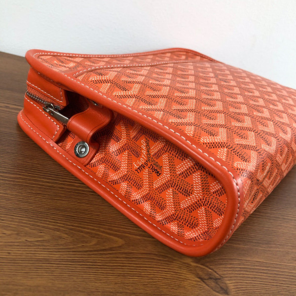 Go*ard toiletry bag