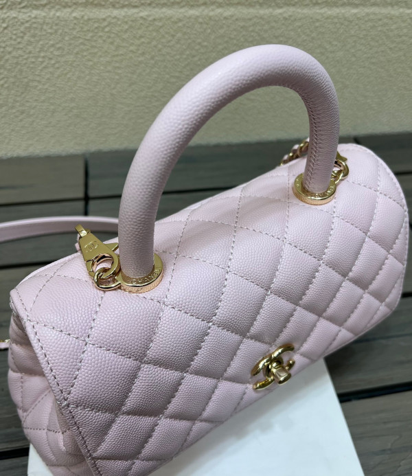 CL FLAP BAG WITH TOP HANDLE