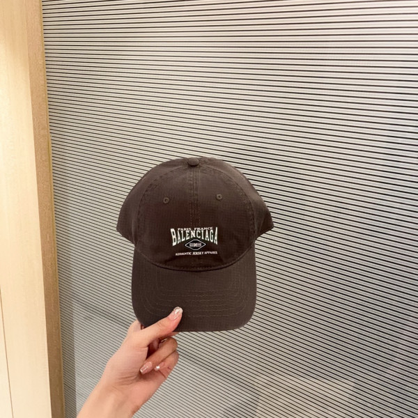 Ba*len*cia*ga logo cap