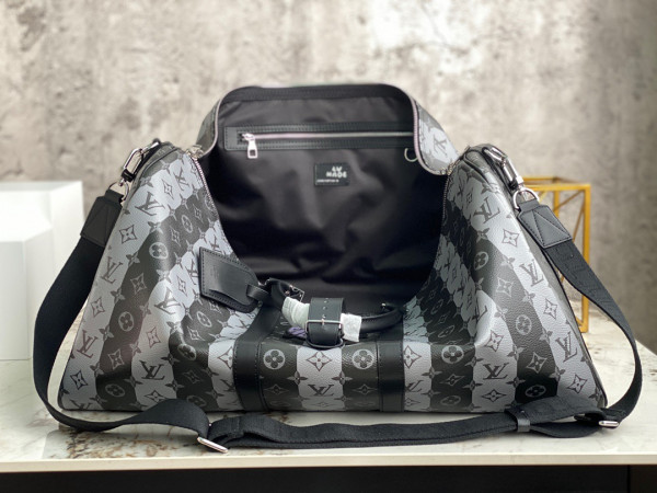 l**is V*t*n keepall bandouliÈre 50