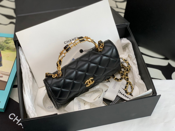 CL HANDLE BAG