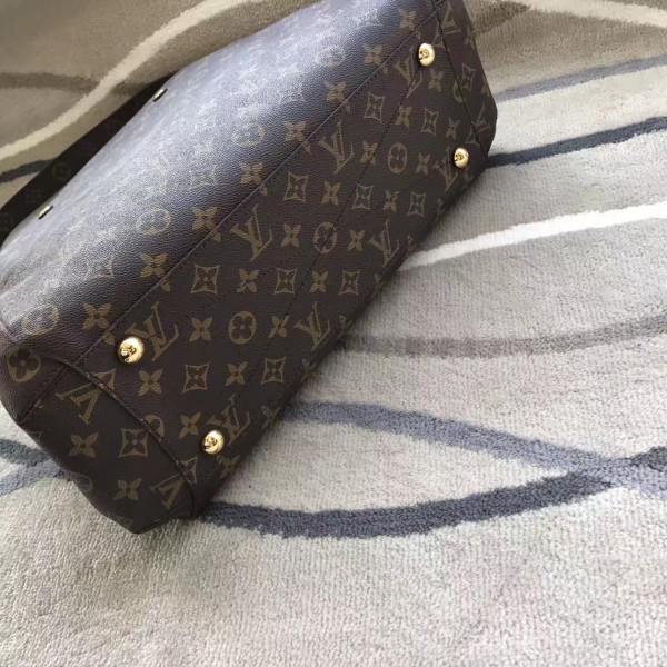 l**is V*t*n montaigne bag gm