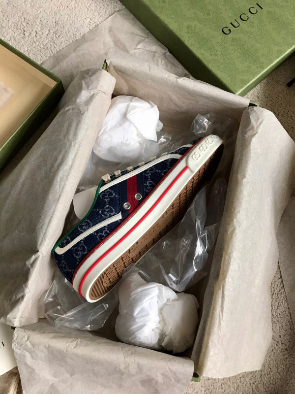 G*u*i tennis 1977 sneaker