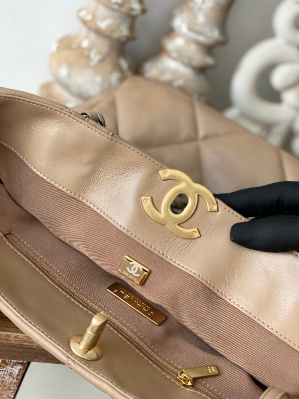 CL 19 SHOPPING BAG