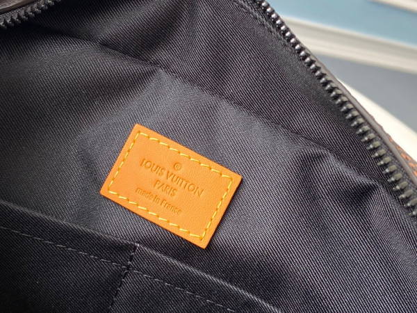 l**is V*t*n messager bag