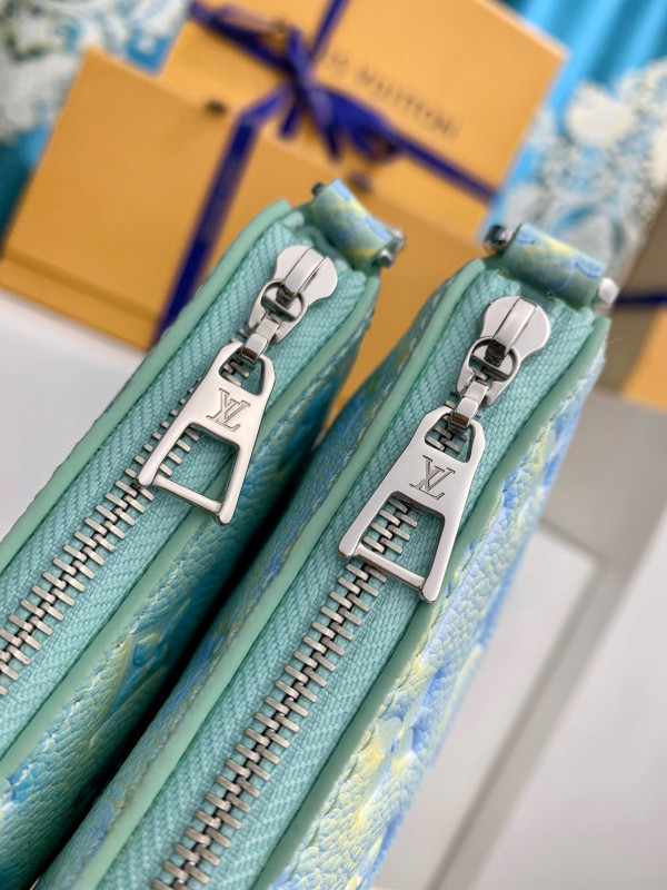 l**is V*t*n multi pochette accessoires