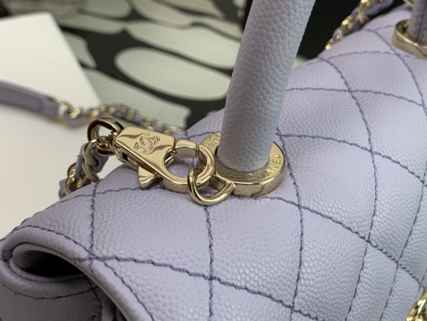 CL FLAP BAG WITH TOP HANDLE