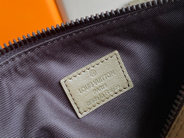 l**is V*t*n keepall xs