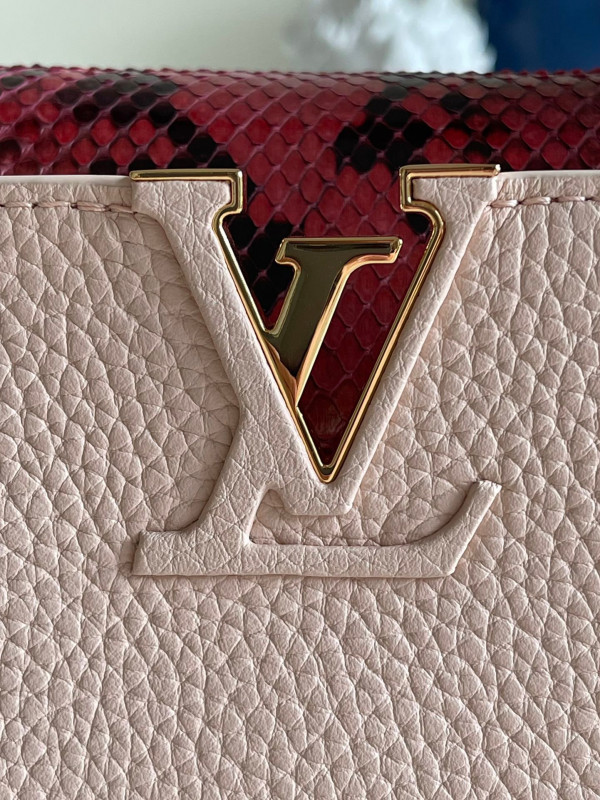 l**is V*t*n capucines mini