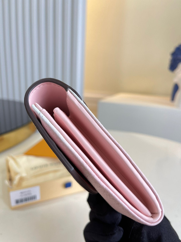 l**is V*t*n iris wallet