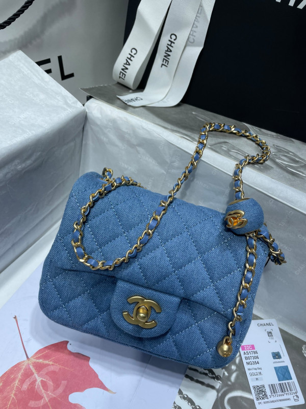 CL MINI FLAP BAG