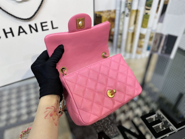 CL MINI FLAP BAG