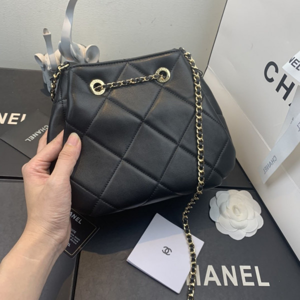 CL SMALL DRAWSTRING BAG