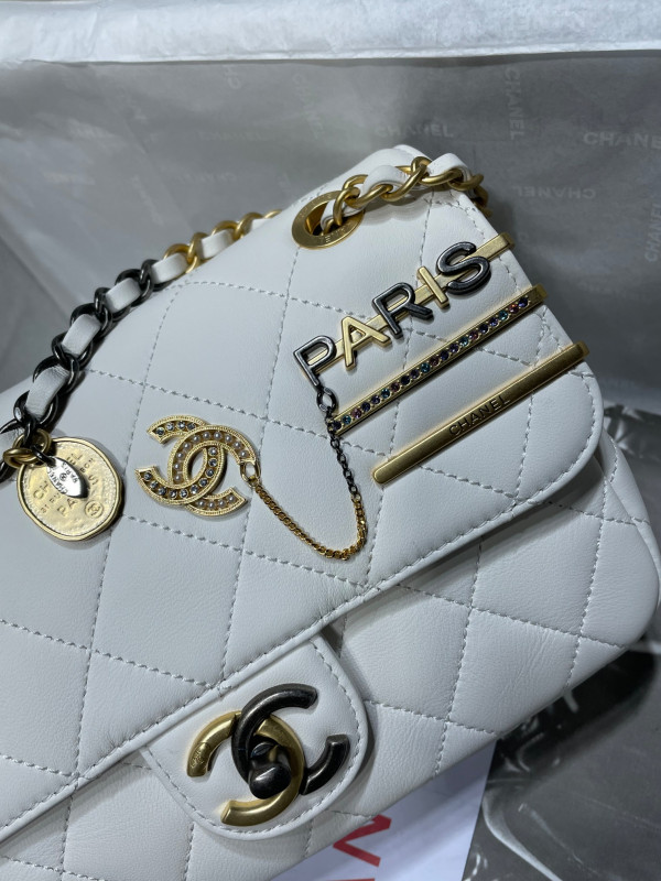 CL SMALL FLAP BAG