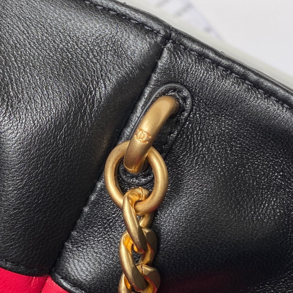 CL BUCKET BAG