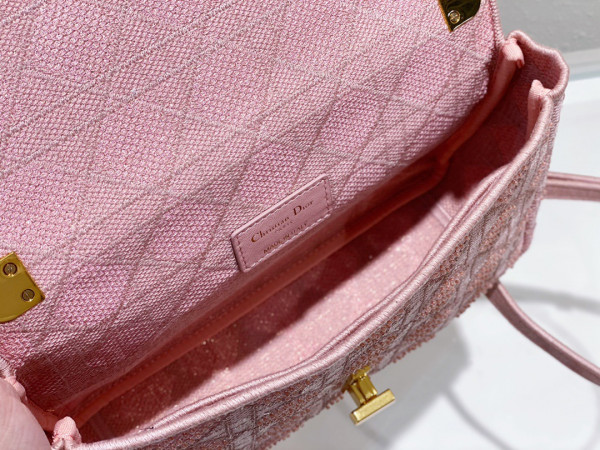 D*or medium caro bag