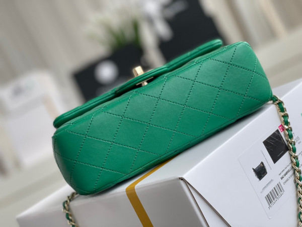 CL MINI FLAP BAG WITH TOP HANDLE