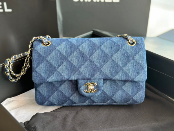 CL FLAP BAG