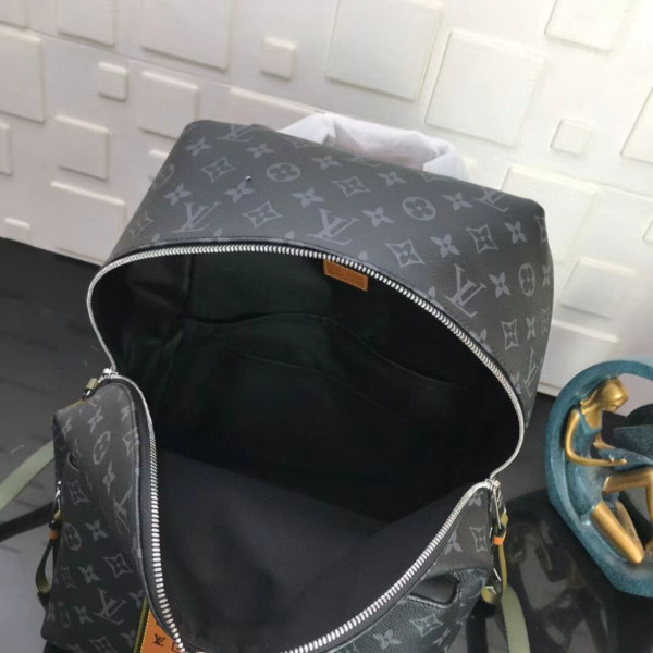 l**is V*t*n backpack