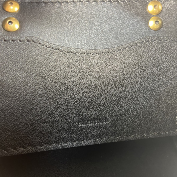 Ba*len*cia*ga neo classic nano top handle bag