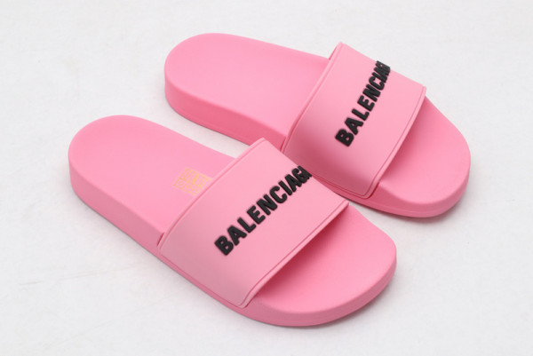 Ba*len*cia*ga pool slide sandal