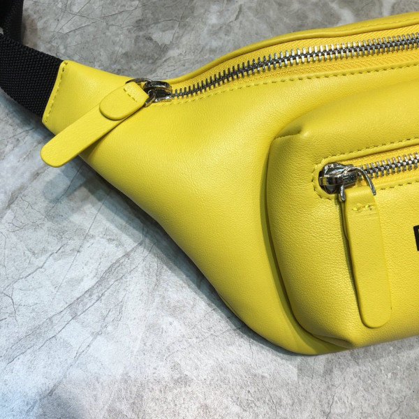Ba*len*cia*ga everyday beltpack
