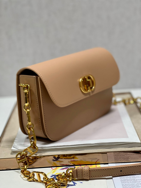 D*or 30 montaigne avenue bag