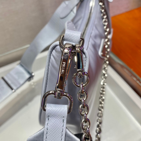 Pra*a re-edition 2005 nylon shoulder bag