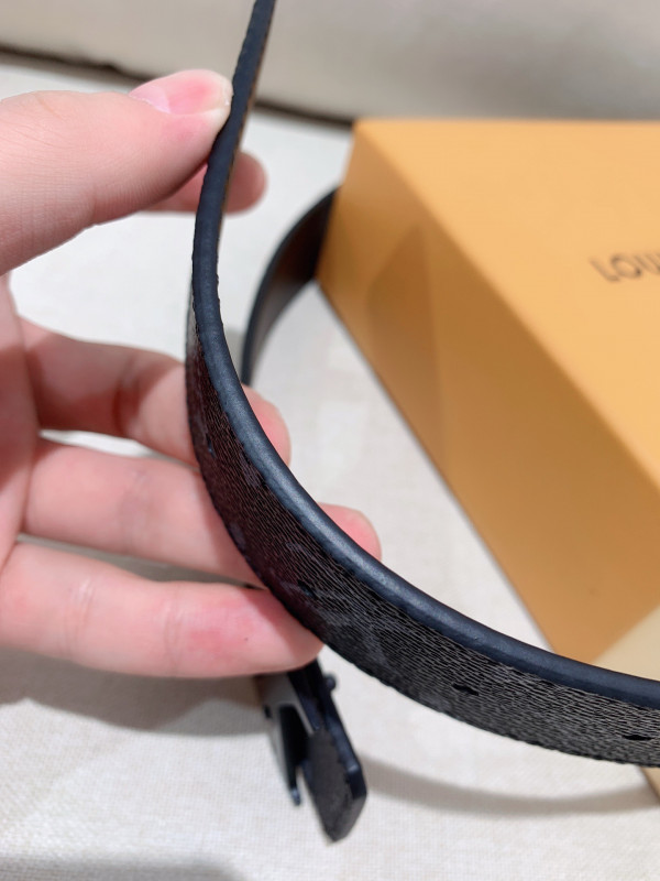 l**is V*t*n belt