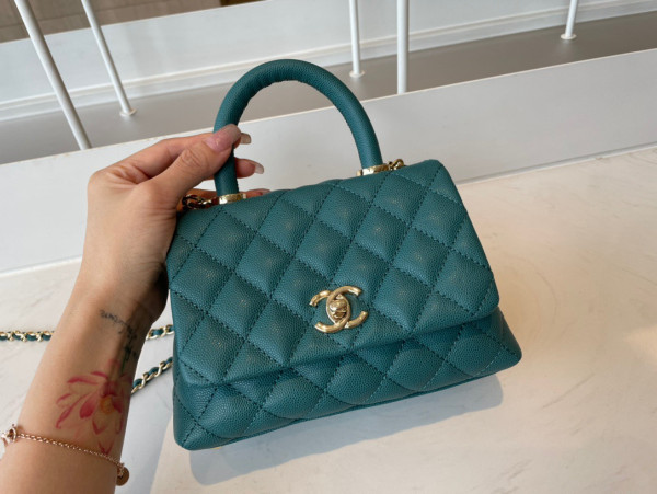 CL MINI FLAP BAG WITH TOP HANDLE