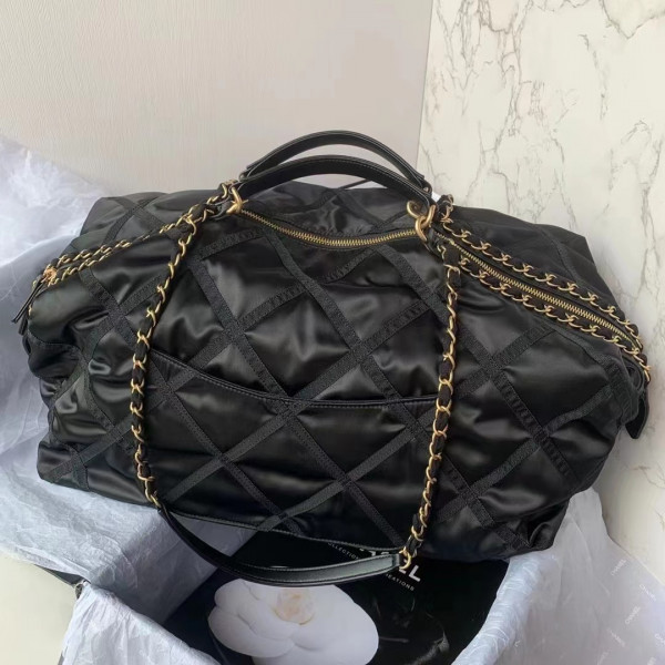 CL TOTE BAG