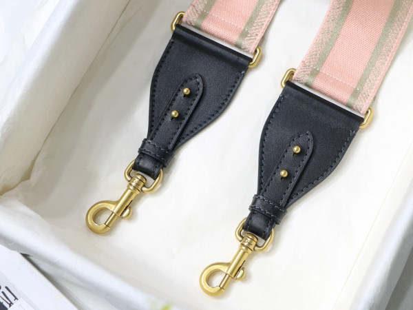 D*or strap