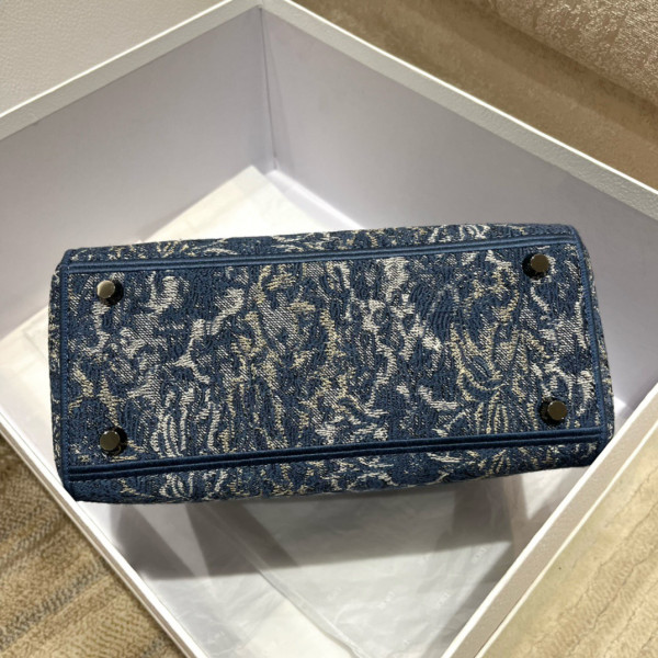 D*or medium lady d-lite bag