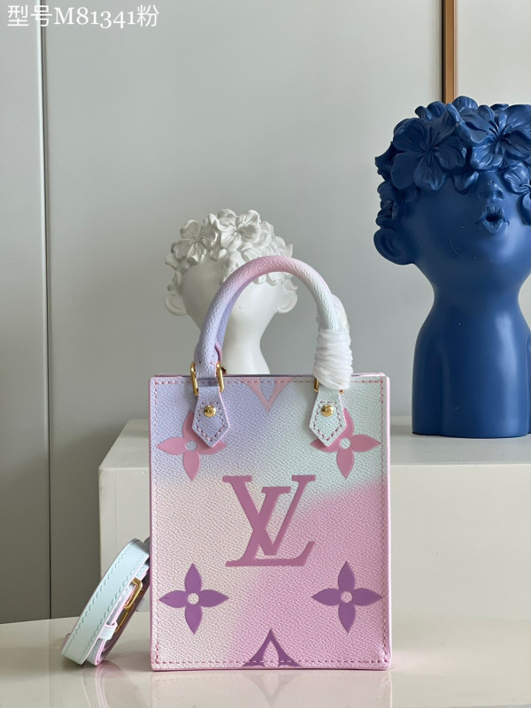 l**is V*t*n petit sac plat
