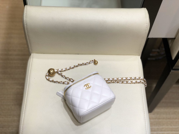 CL VANITY CASE