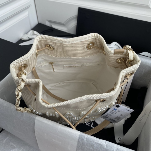 CL BUCKET BAG