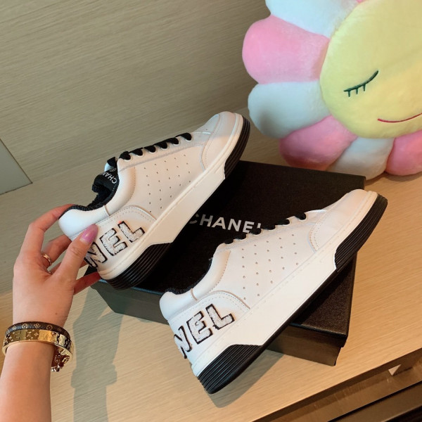 CL TRAINERS