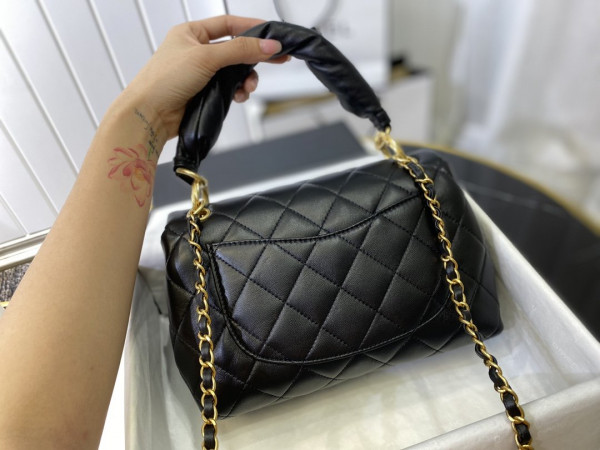 CL FLAP BAG