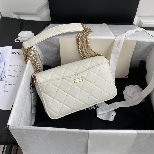 CL FLAP BAG