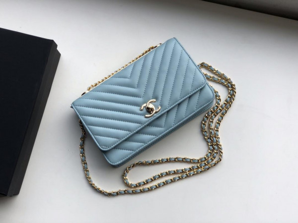 CL CHAIN WALLET