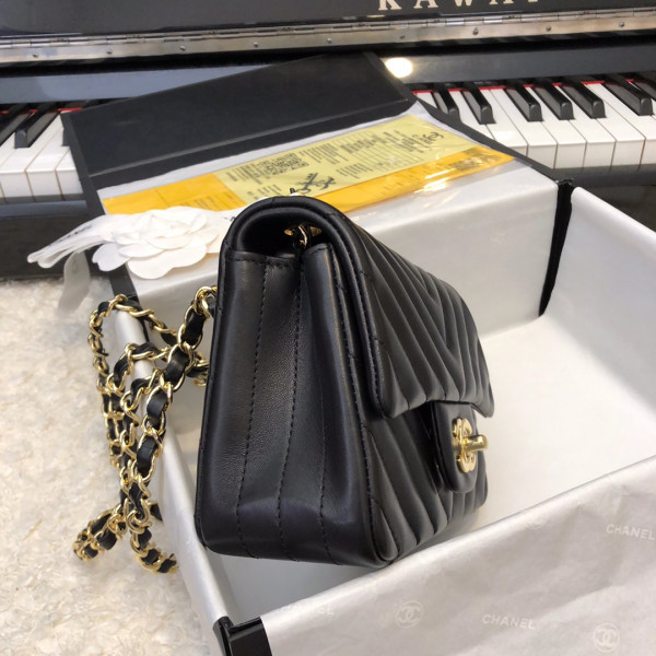 CL FLAP BAG