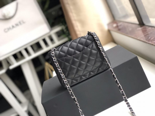CL FLAP BAG 17CM
